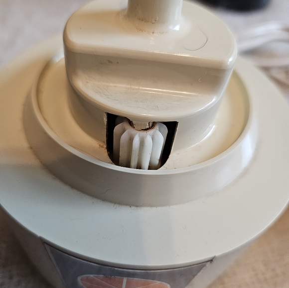 Dominum By Hamilton Beach Electric Juicer. Vintage 1970s - Picture 5 of 5